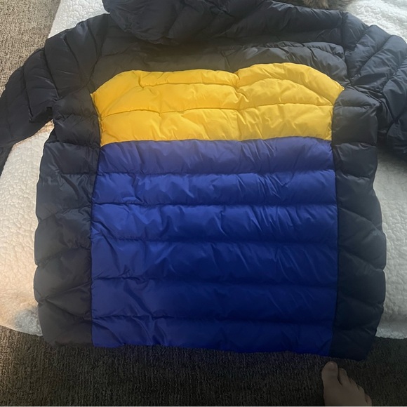 Polo Ralph Lauren Color-Block Packable Performance Water Repel Puffer Jacket - Picture 5 of 9